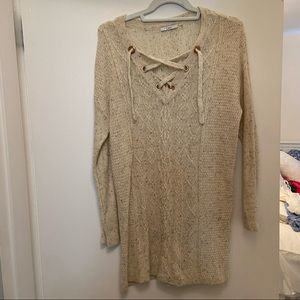 DEX: Women’s Tunic Sweater with lace up detail. Size S.